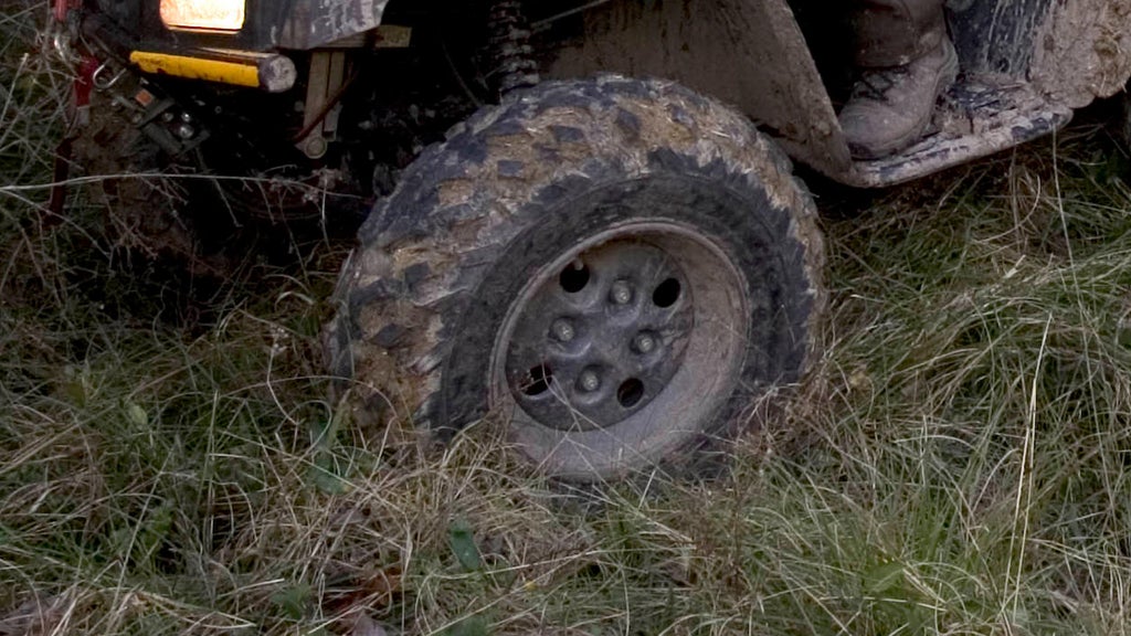Father, daughter killed in northeast Minnesota ATV crash, sheriff says — WCCO / CBS Minnesota, Eden Prairie Community news