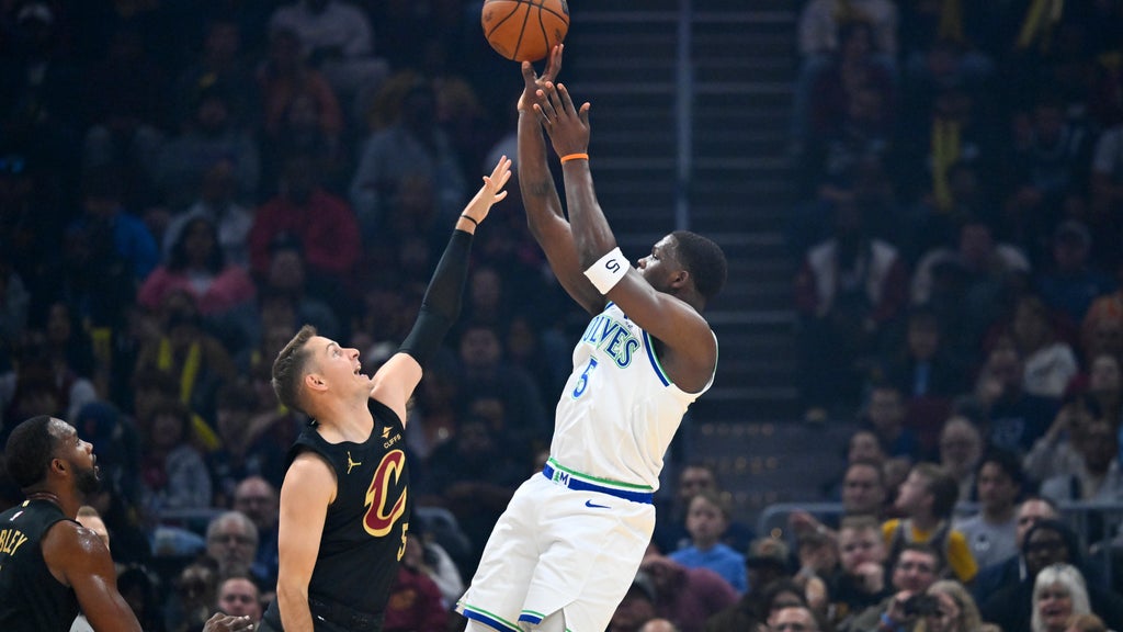 Minnesota Timberwolves bested by Cleveland Cavaliers 127-125 in OT despite 47 points from Anthony Edwards — Eden Prairie Sports news