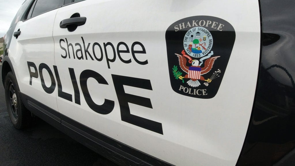 18-year-old charged with second-degree murder after Shakopee man found shot in park — WCCO / CBS Minnesota, Eden Prairie Community news