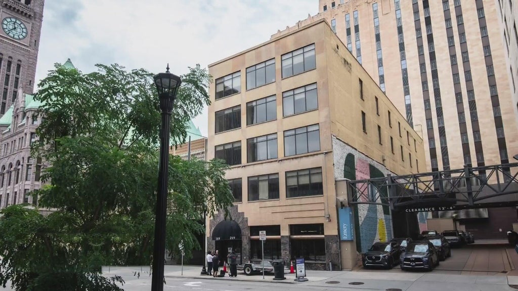 CEO who experienced homelessness as a child opens new Minneapolis family shelter — WCCO / CBS Minnesota, Eden Prairie Government news