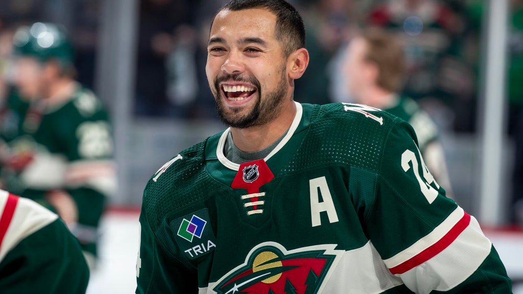 Defenseman Mathew Dumba retiring after 13 NHL seasons with 5 different teams — WCCO / CBS Minnesota, Eden Prairie Sports news