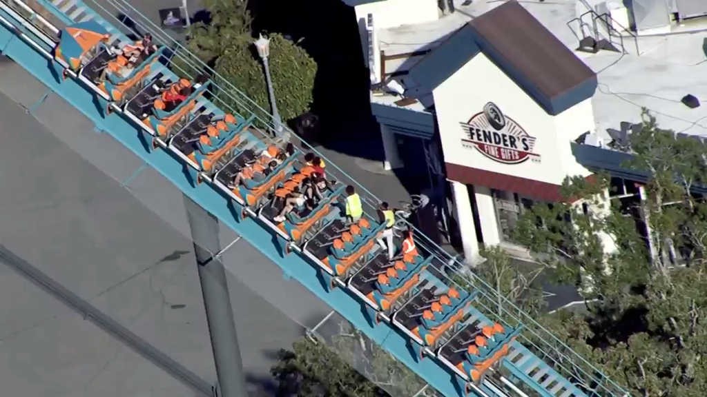 Man dies in fall from Six Flags Over Georgia roller coaster, several injured, police and witnesses say — WCCO / CBS Minnesota, Eden Prairie Real Estate news
