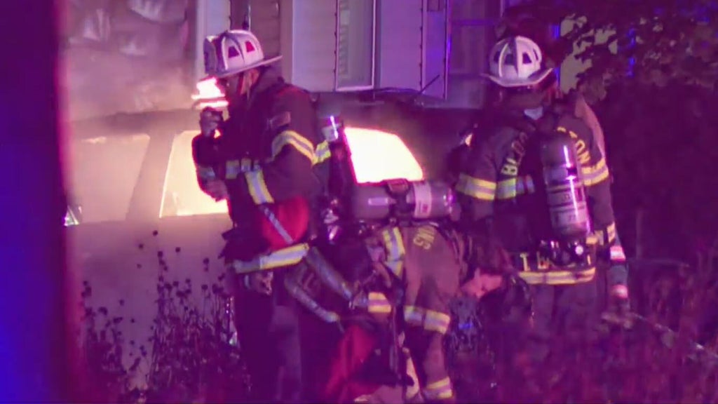 Fire destroys home, detached garage in St. Louis Park, city officials say — WCCO / CBS Minnesota, Eden Prairie Sports news