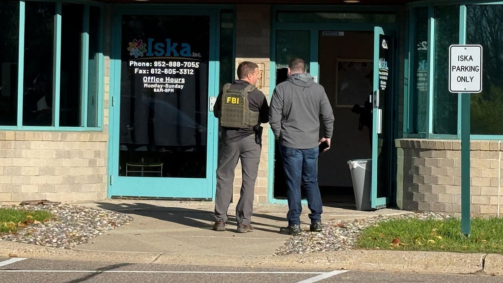 Federal law enforcement officers in Twin Cities Thursday for "court-authorized investigative activity," FBI says — Eden Prairie Business news
