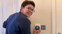 Before you crank up the thermostat, try these tips to keep your house warmer for longer — BBC Business, Eden Prairie Business news