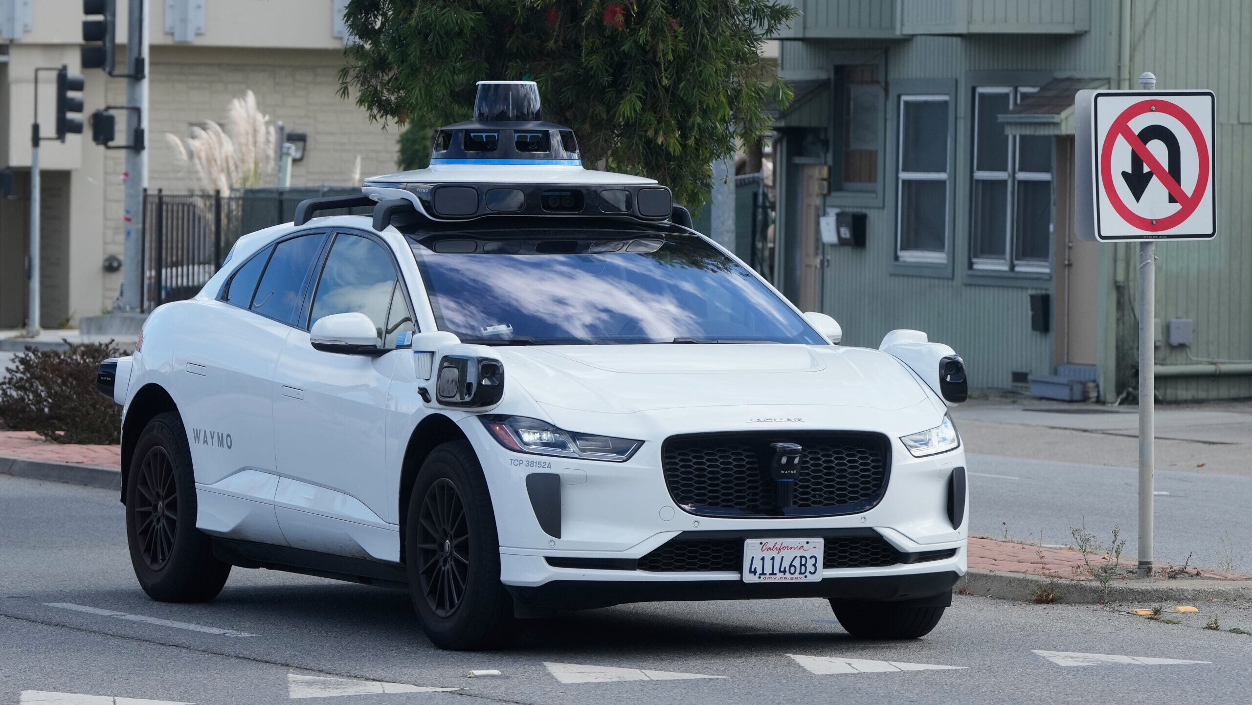 Minneapolis City Council fails to override mayor’s robotaxi veto — KSTP 5, Eden Prairie Government news