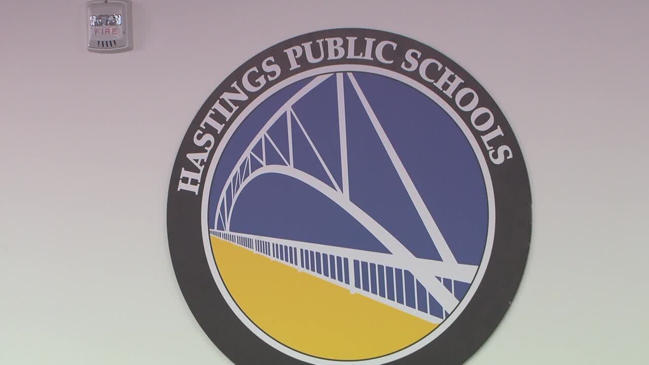 Hastings School Board considering policy that could affect Pride, other displays in school buildings — KSTP 5