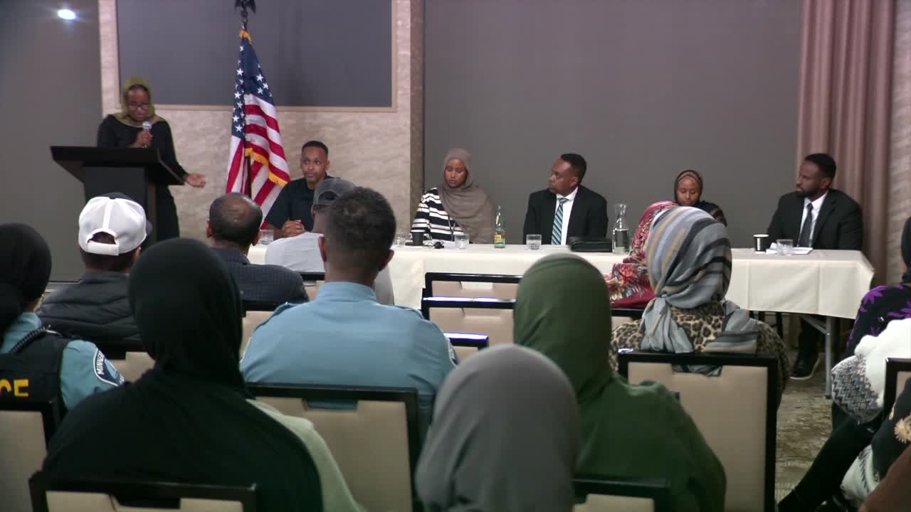 Somali-American police officers address gang violence at town hall; community shares possible solutions — KSTP 5, Eden Prairie Business news