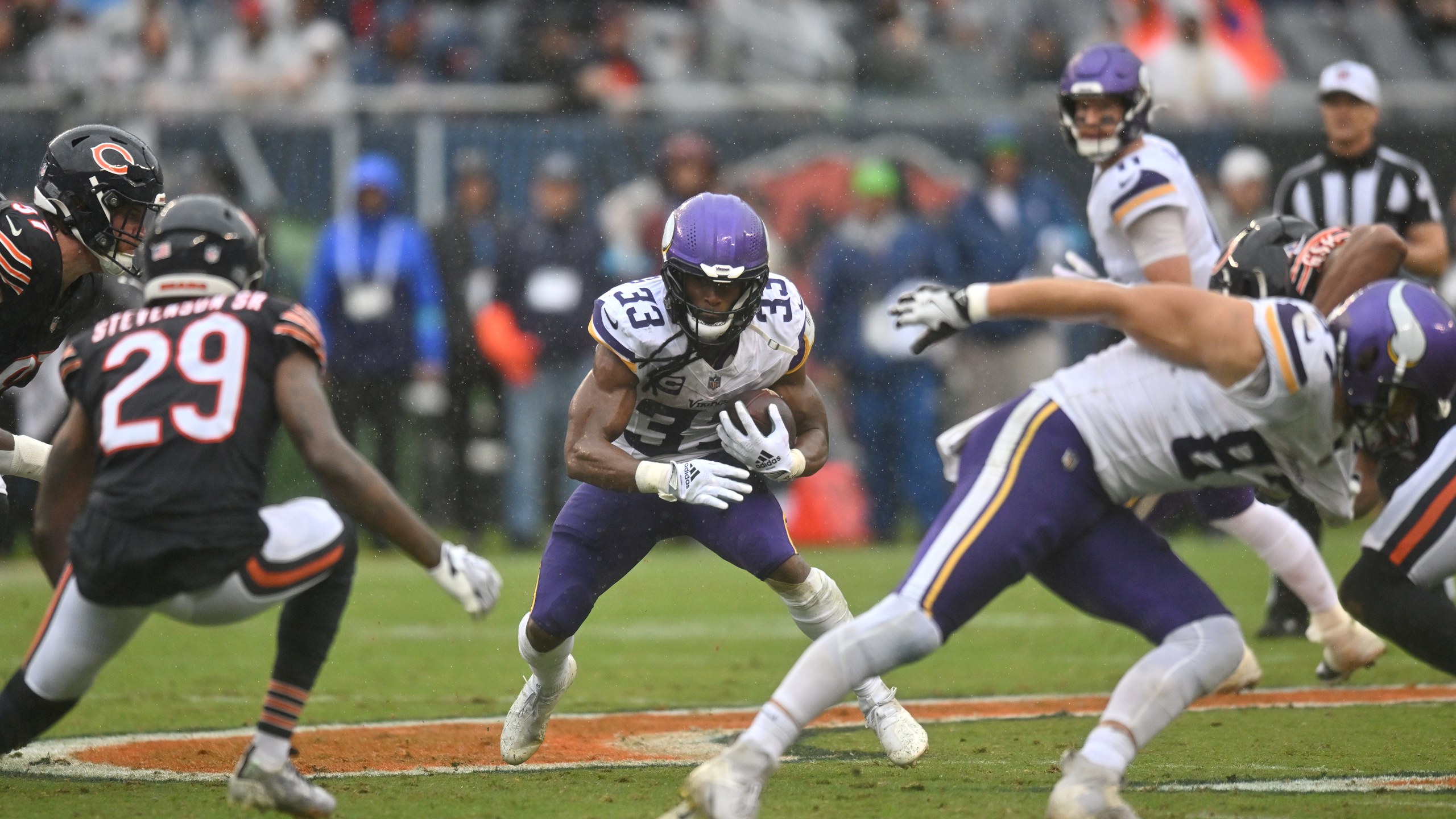 Surprise: Vikings RB Reveals Knee Injury He’s Playing Through — Minnesota Sports Fan, Eden Prairie Sports news