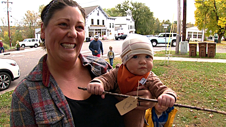 Kid-led 'straightest stick' contest brings scores of entries & smiles to Minnesota village — KARE 11 Local, Eden Prairie Sports news