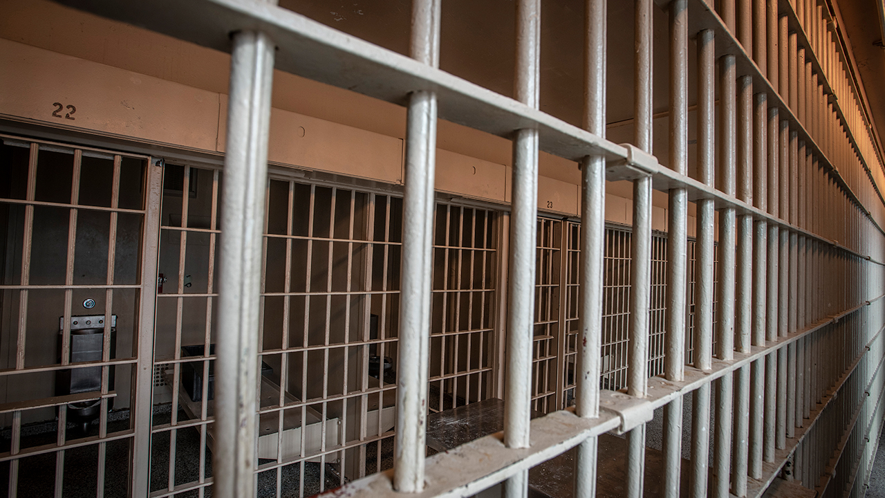 Lake County Jail attack: Guard suffers traumatic brain injury after inmate attacks her — FOX 9, Eden Prairie Community news