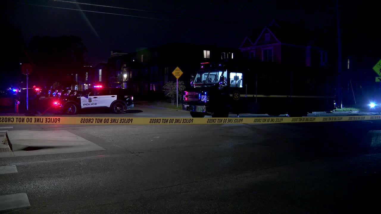 Minneapolis armed carjacking: Officer's gun goes off, 16-year-old arrested — FOX 9