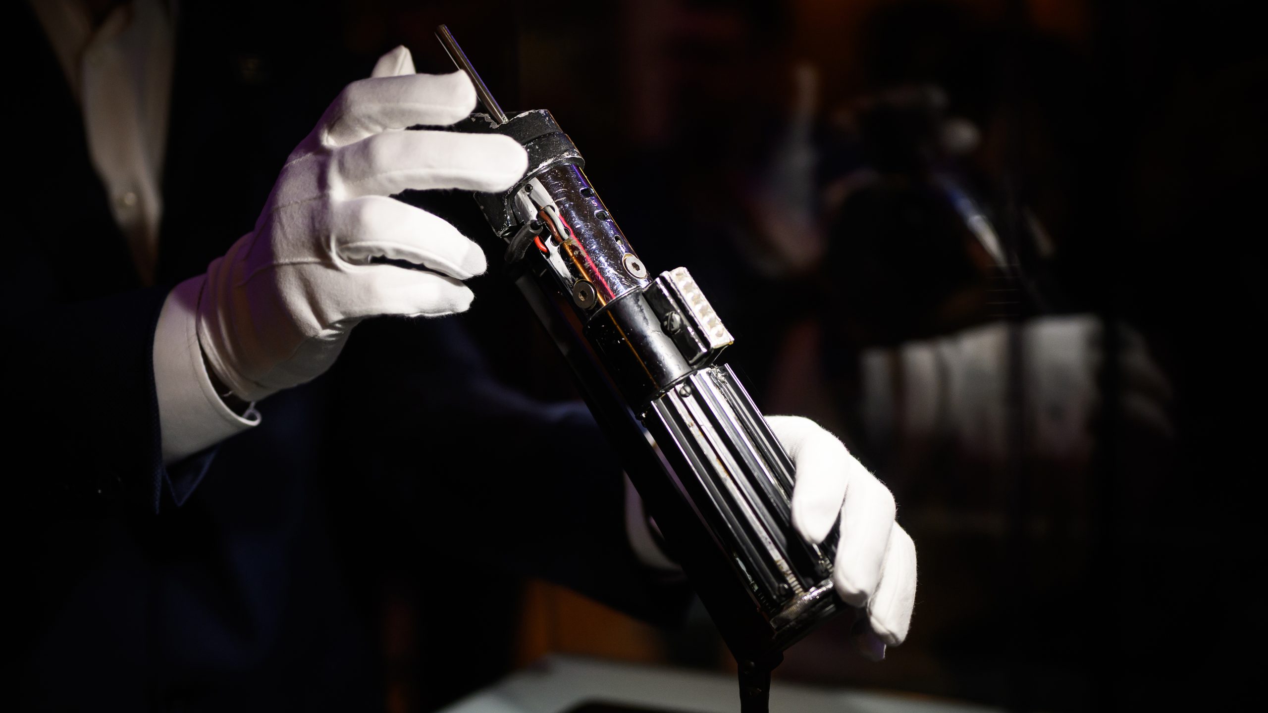 Darth Vader's 'Empire Strikes Back' lightsaber goes up for auction — FOX 9, Eden Prairie Community news