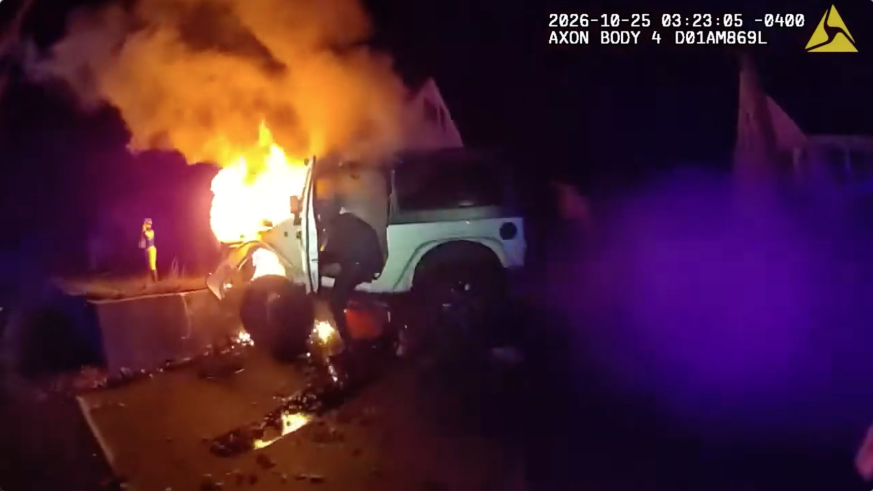 Bodycam video shows police rescuing man from burning Jeep after crash; driver facing multiple charges — FOX 9, Eden Prairie Community news